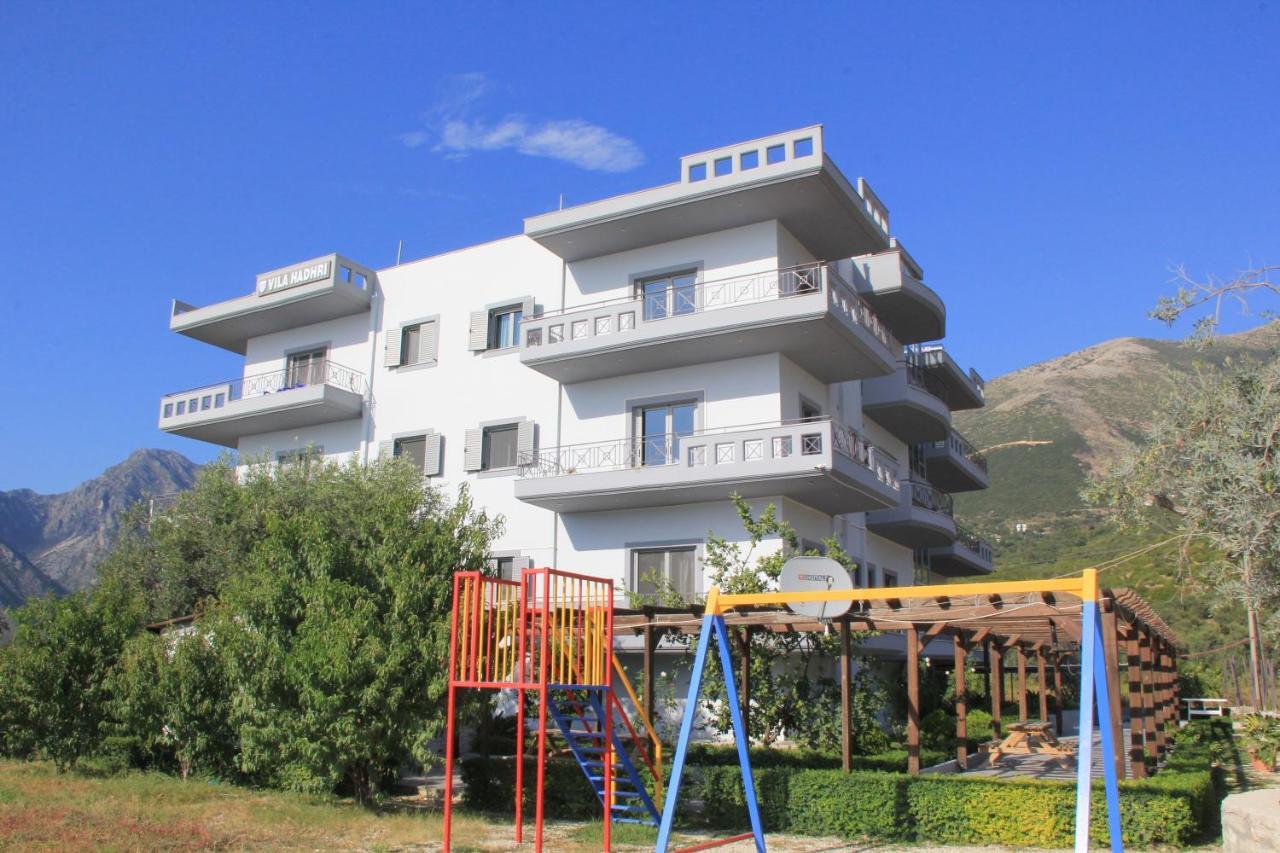 Vila Hadhri Borsh Exteriör bild